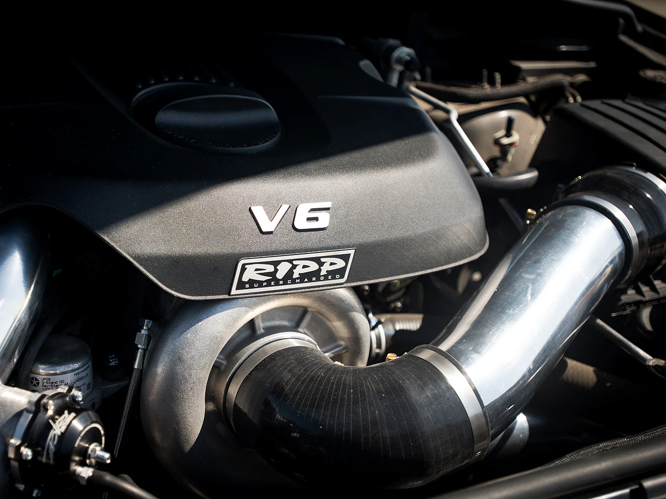 2011-14 Jeep Grand Cherokee 3.6 V6 Supercharger Kit - Image 4